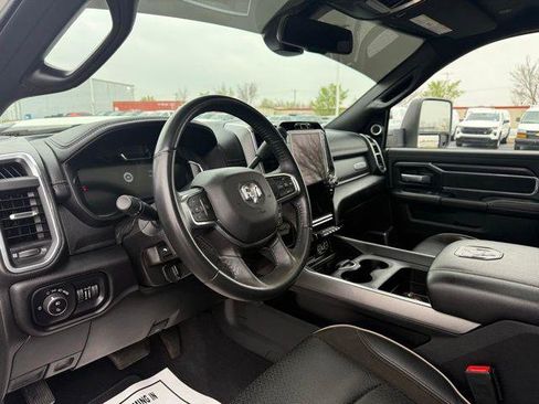 Used 2024 RAM 2500 Laramie w/ Sport Appearance Package image 30