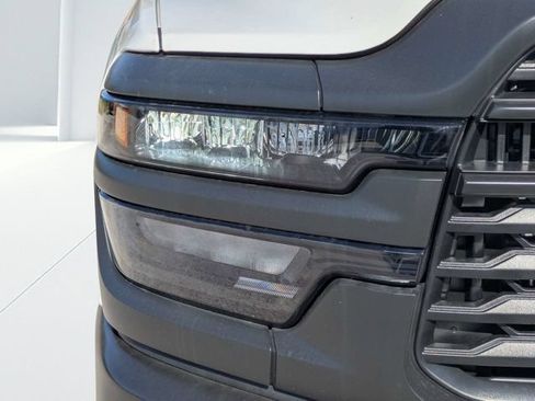 New 2026 RAM 2500 Tradesman AWD/4WD image 9