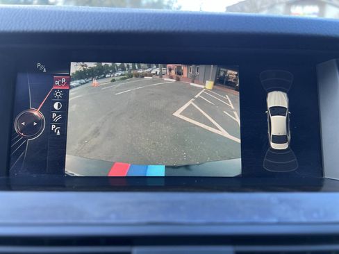 Used 2016 BMW 528i Sedan image 23