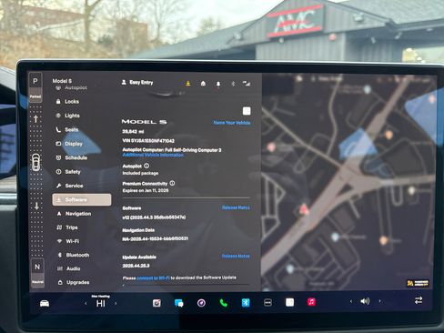 Used 2022 Tesla Model S Standard Range image 48