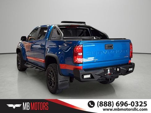 Used 2022 Chevrolet Colorado ZR2 w/ ZR2 Dusk Special Edition AWD/4WD image 3