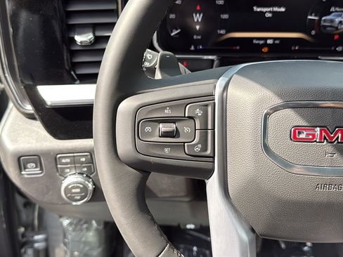 New 2026 GMC Sierra 1500 Elevation image 11