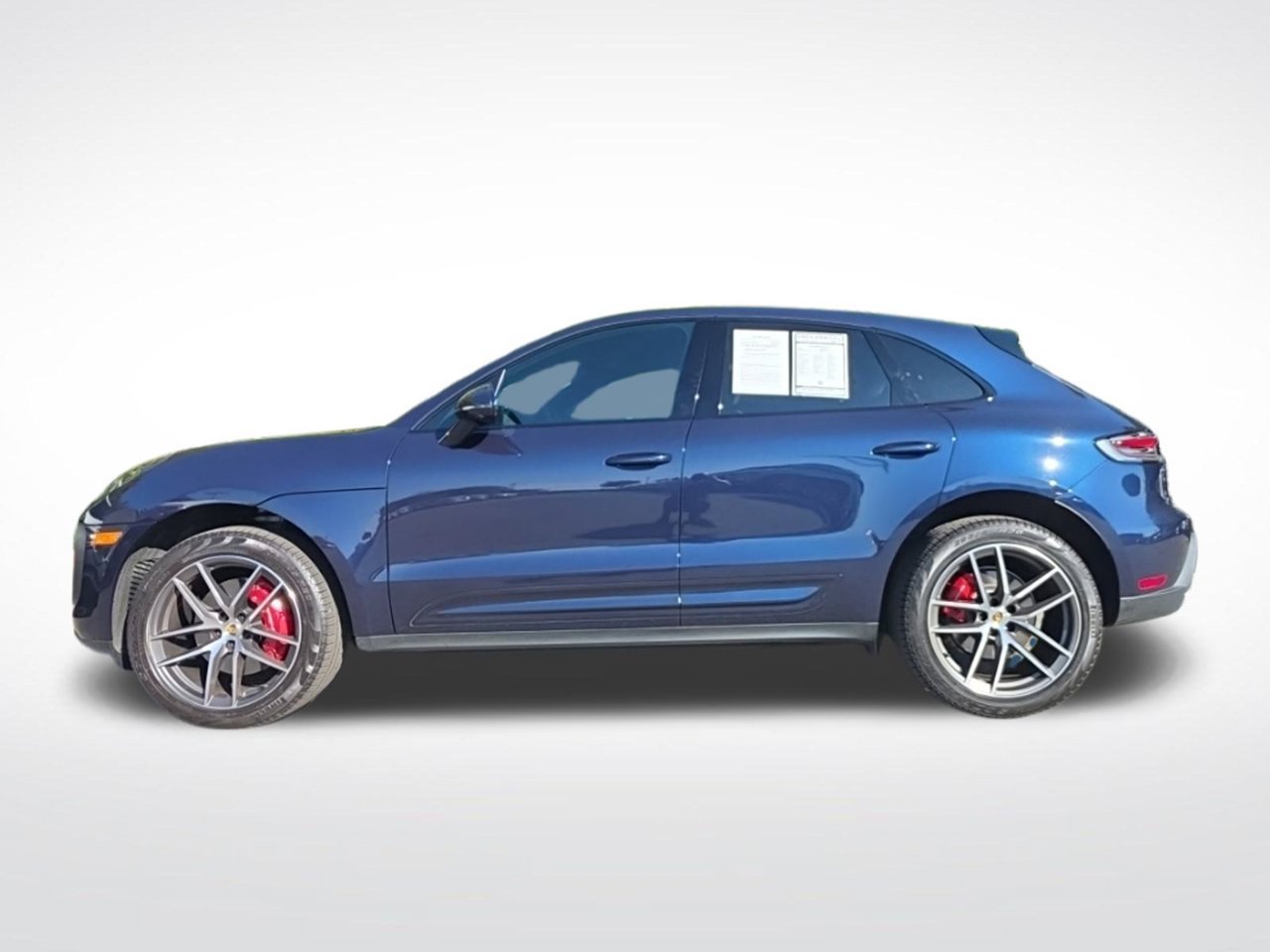 Used 2023 Porsche Macan S AWD/4WD image 2