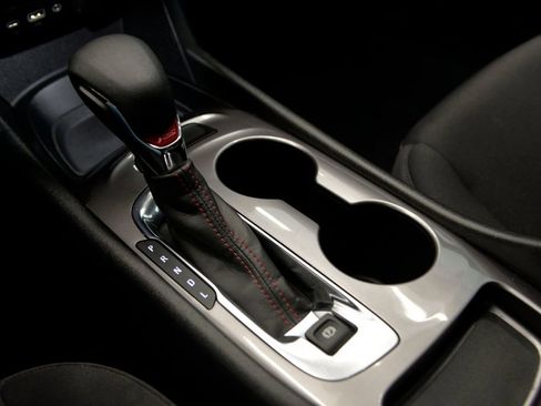 Used 2022 Chevrolet Malibu RS image 25