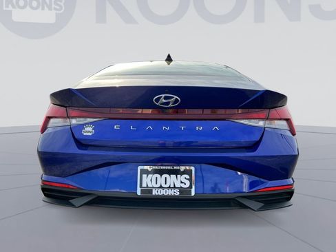 Used 2023 Hyundai Elantra SEL FWD image 15