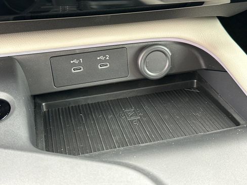 New 2026 Nissan Sentra SL w/ Floor Mat Package FWD image 31