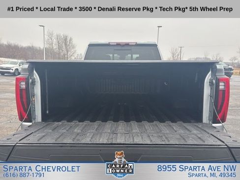Used 2025 GMC Sierra 3500 Denali w/ Denali Reserve Package AWD/4WD image 26