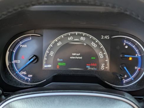 Used 2024 Toyota RAV4 XLE Premium AWD/4WD image 20