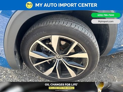 Used 2025 Volkswagen Atlas SEL Premium R-Line AWD/4WD image 6