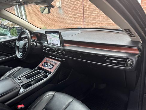 Used 2021 Lincoln Aviator Grand Touring w/ Equipment Group 301A AWD/4WD image 28