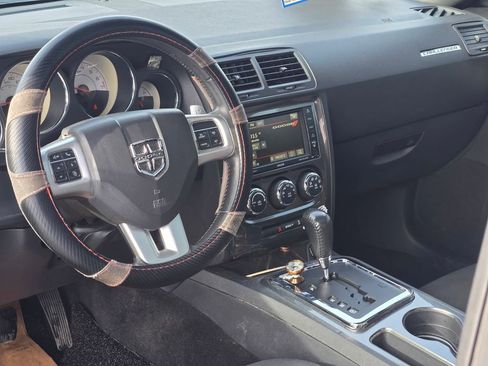 Used 2014 Dodge Challenger SXT w/ Super Sport Group (SS/T) image 26