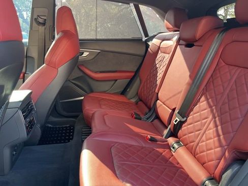 Used 2024 Audi SQ8 Premium Plus image 10