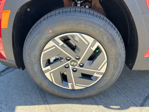 New 2026 Hyundai Tucson Blue SE AWD/4WD image 12