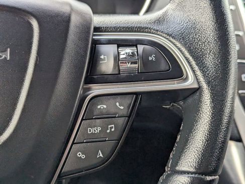 Used 2019 Lincoln Nautilus FWD image 20