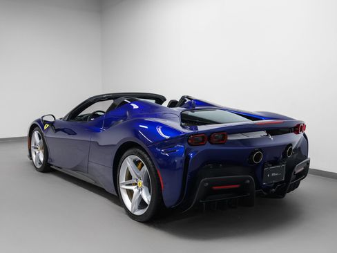 Used 2022 Ferrari SF90 Spider AWD/4WD image 68