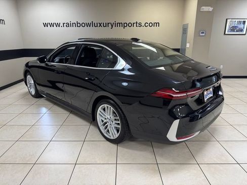Used 2025 BMW 530i RWD image 4