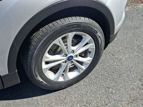 Used 2019 Ford Escape SE AWD/4WD image 11