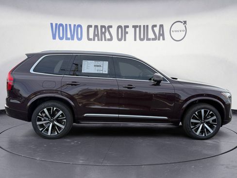 New 2025 Volvo XC90 T8 Core image 6