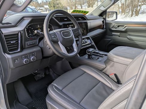Certified 2025 GMC Sierra 1500 Denali w/ Technology Package image 11