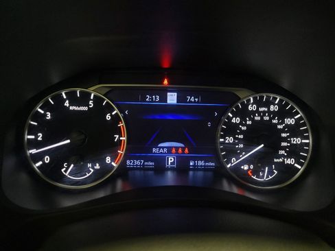 Used 2025 Nissan Altima 2.5 SV w/ SV Premium Package FWD image 23