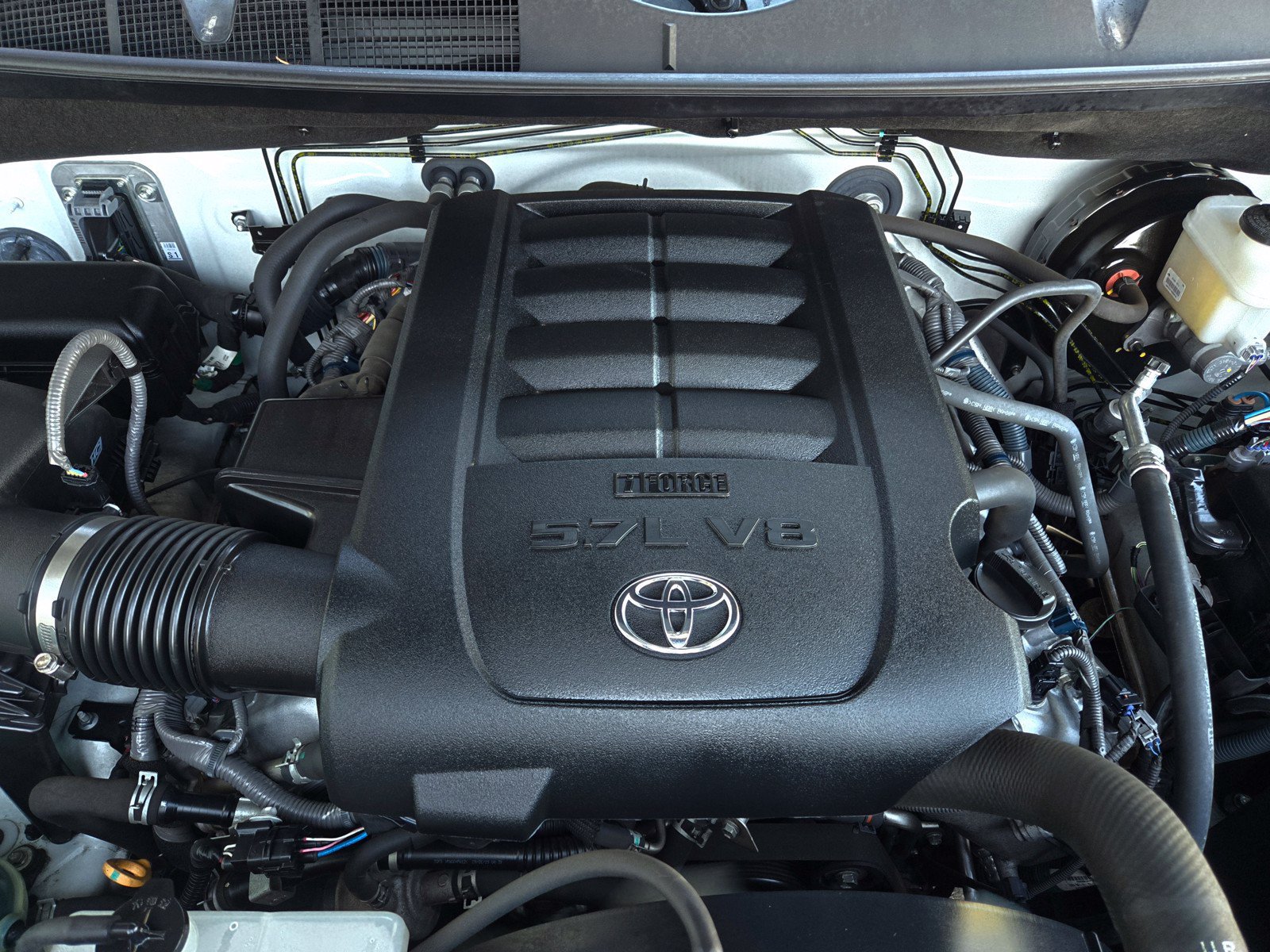 Certified 2019 Toyota Tundra TRD Pro AWD/4WD image 27