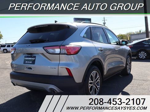 Used 2021 Ford Escape SEL image 3