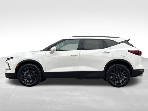 New 2026 Chevrolet Blazer LT w/ Convenience Package AWD/4WD image 2