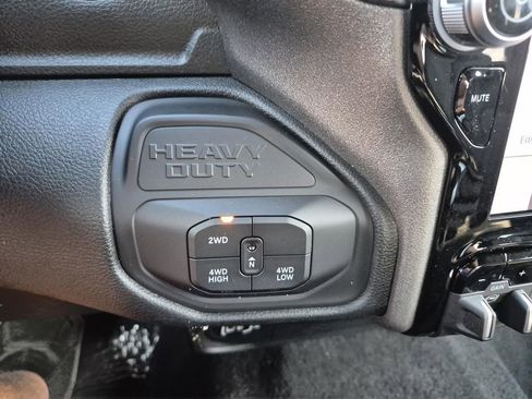 New 2026 RAM 3500 Tradesman image 18