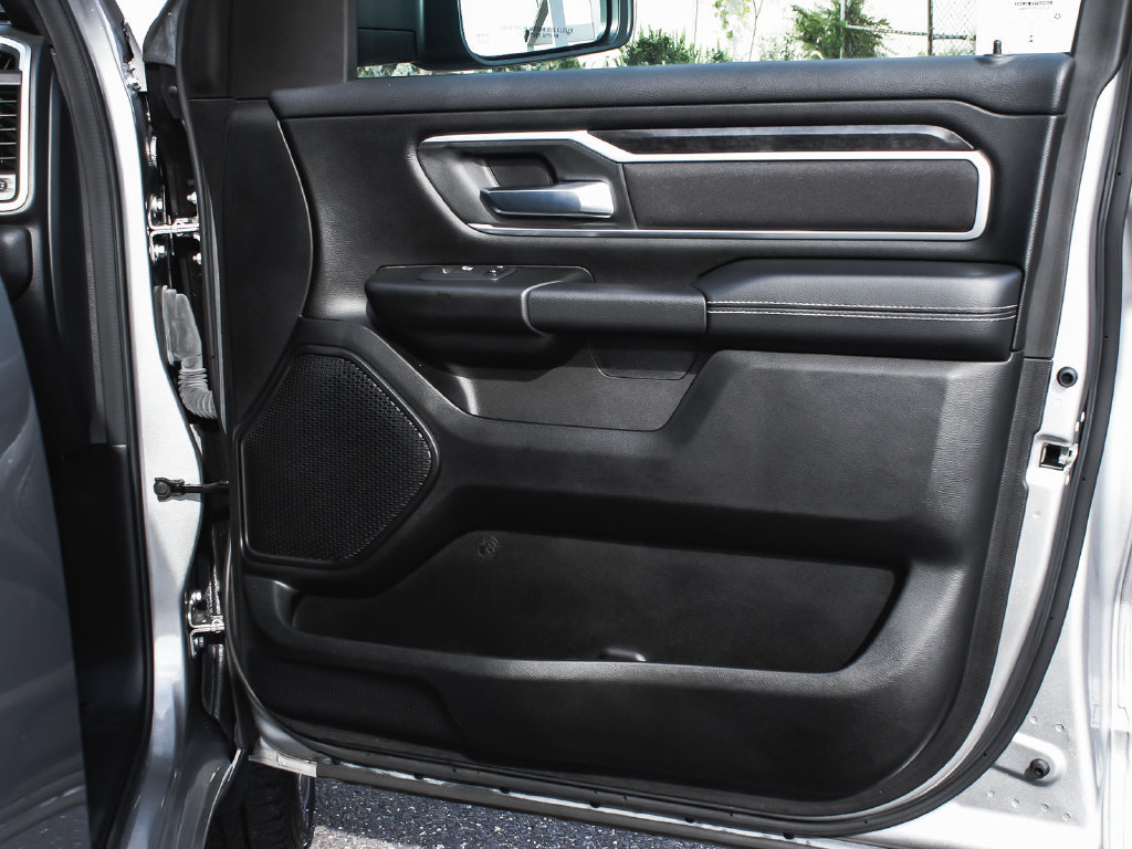 Used 2023 RAM 1500 Big Horn AWD/4WD image 13