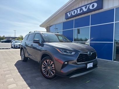 Used 2020 Toyota Highlander Platinum