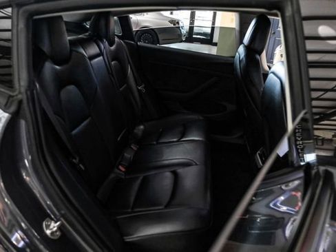 Used 2022 Tesla Model 3 Long Range image 27