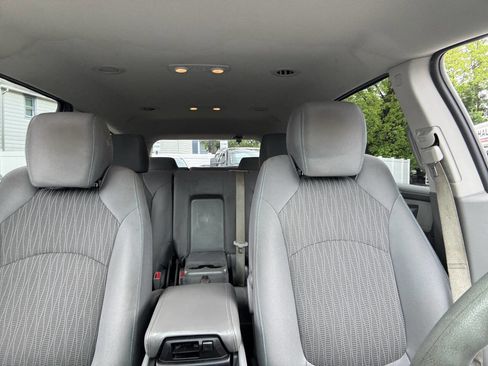 Used 2017 Chevrolet Traverse LS image 59