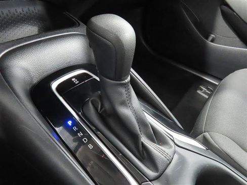 Used 2024 Toyota Corolla LE FWD image 27