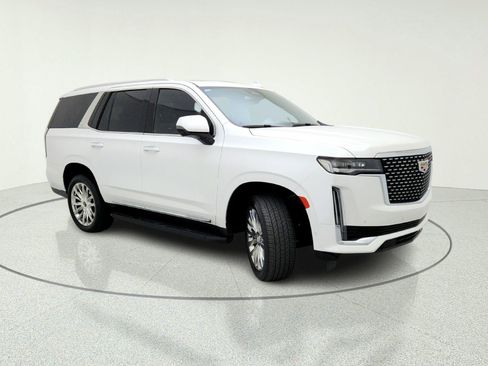 Used 2023 Cadillac Escalade Premium Luxury w/ LPO, Radiant Package image 5