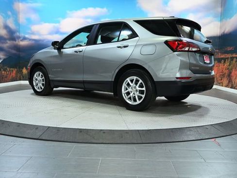Used 2023 Chevrolet Equinox LS image 6