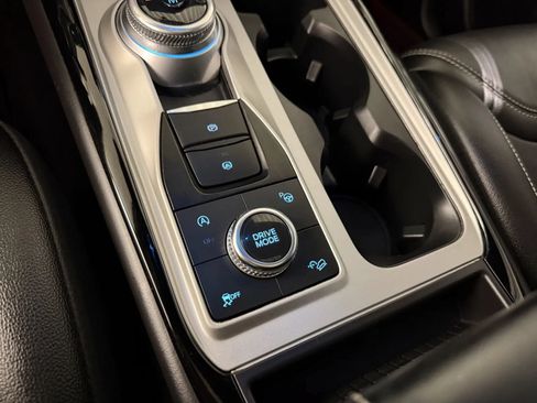 Used 2022 Ford Explorer ST w/ Equipment Group 401A AWD/4WD image 29