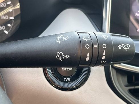 Used 2022 Jeep Compass Limited image 26