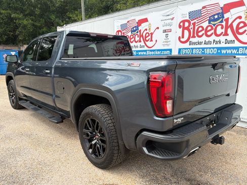 Used 2020 GMC Sierra 1500 Elevation w/ Elevation Value Package AWD/4WD image 8