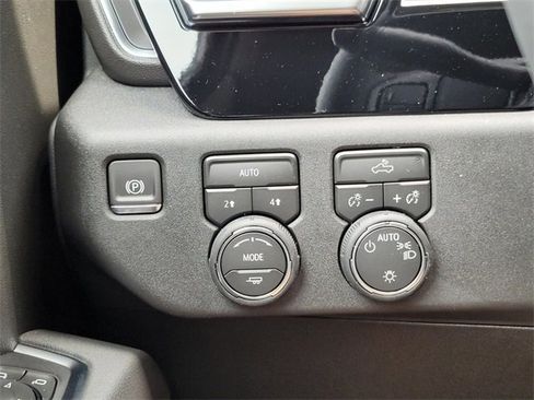 New 2026 Chevrolet Silverado 1500 LT image 20