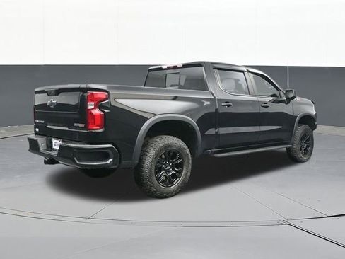 Used 2024 Chevrolet Silverado 1500 ZR2 image 15