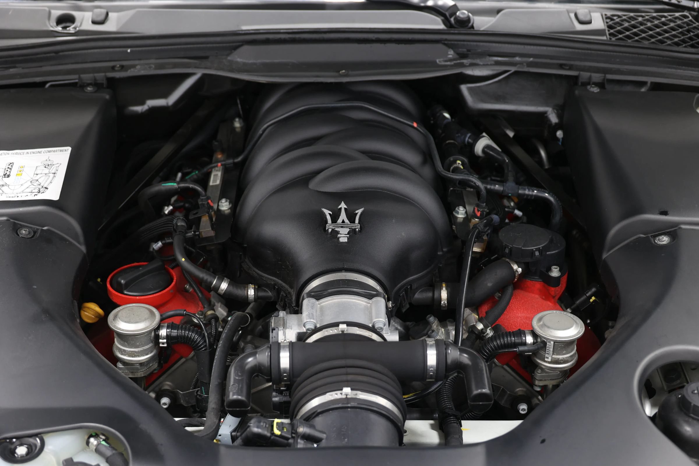 Used 2018 Maserati GranTurismo Sport RWD image 97