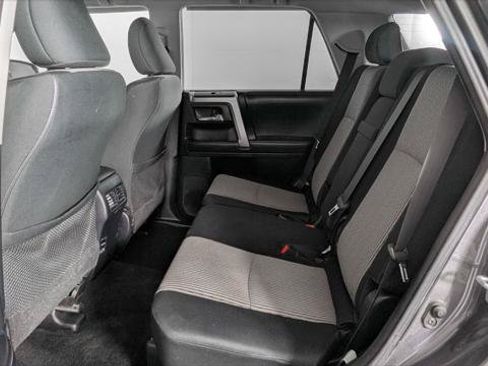 Used 2018 Toyota 4Runner SR5 AWD/4WD image 16