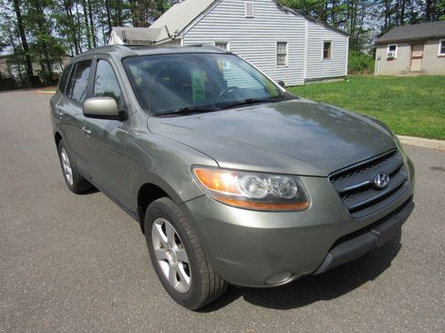 Used 2009 Hyundai Santa Fe Limited FWD image 2