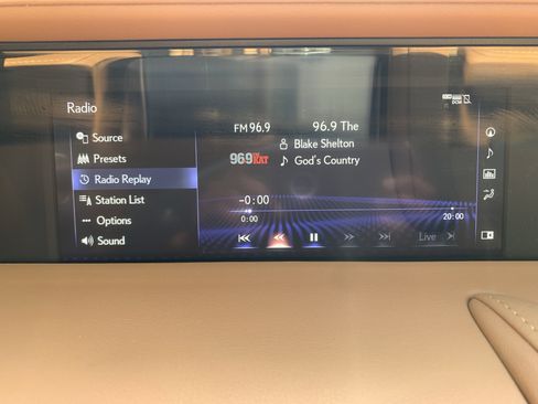 Used 2022 Lexus LC 500 Convertible w/ Touring Package RWD image 23