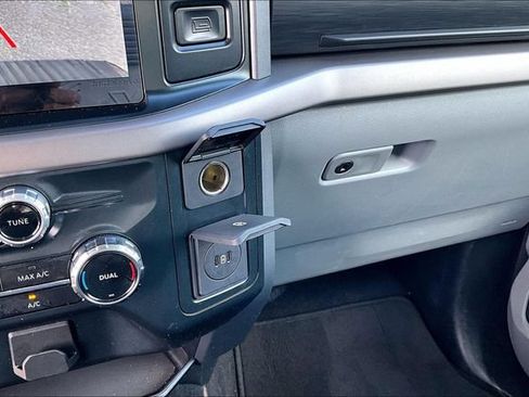 Used 2025 Ford F150 XLT w/ Equipment Group 301A Standard AWD/4WD image 17