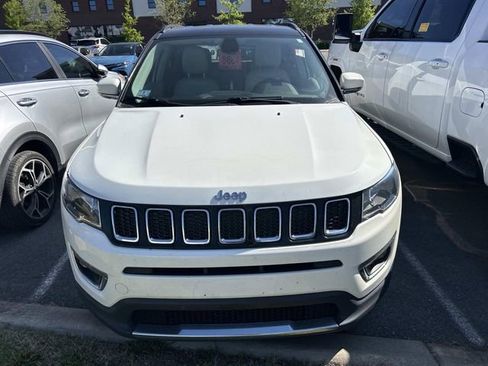 Used 2020 Jeep Compass Limited AWD/4WD image 2