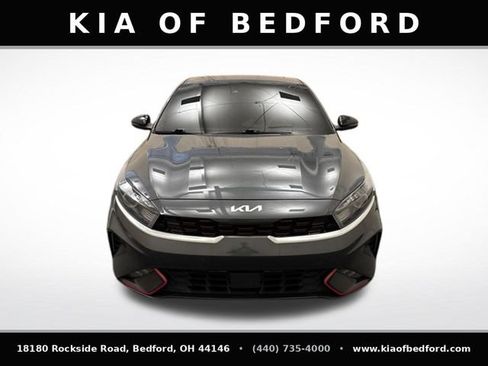 Used 2023 Kia Forte GT-Line w/ GT-Line Premium Package FWD image 2