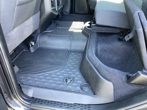 Used 2021 RAM 2500 Big Horn w/ Safety Group image 30