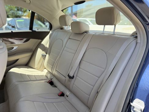 Used 2015 Mercedes-Benz C 300 4MATIC Sedan image 21