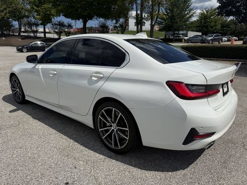 Used 2020 BMW 330i Sedan w/ Convenience Package RWD image 8